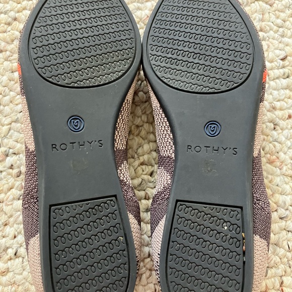 Rothy’s Point - Picture 7 of 8